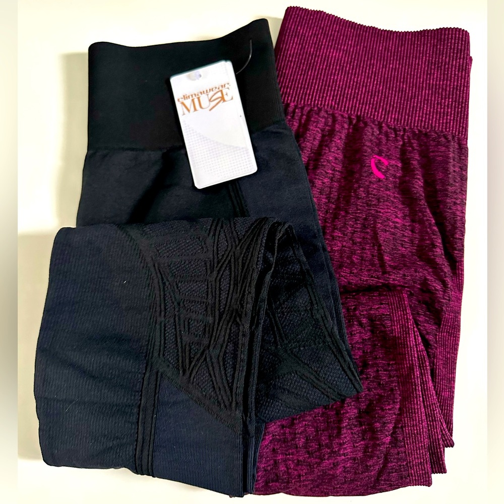 Climawear set of 2, moisture wicking leggings, size large
